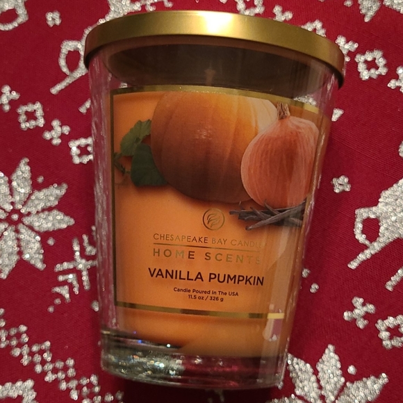 Chesapeake Bay Other - Vanilla Pumpkin Chesapeake Candle 11.5 oz New